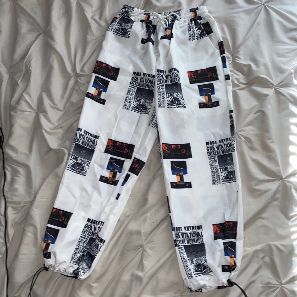 Pants - Picture 2 of 7